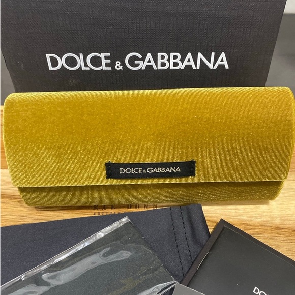 Dolce & Gabbana Case Velvet Hard Sunglass Case NIB - Picture 4 of 5
